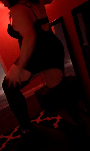 Dehia call girls in Stockton and happy ending massage